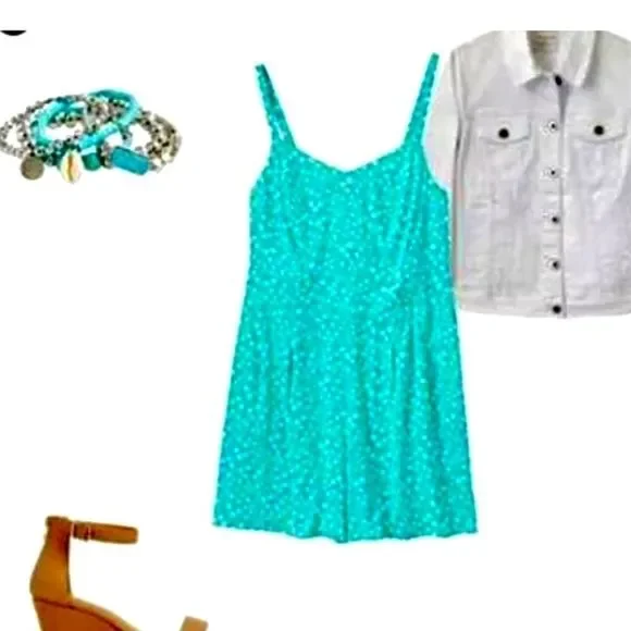 Torrid green floral sz 0 sleeveless Romper - Picture 2 of 7